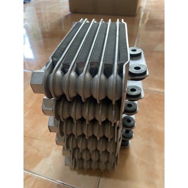 Két nhớt 6 ngăn Raider, Fx