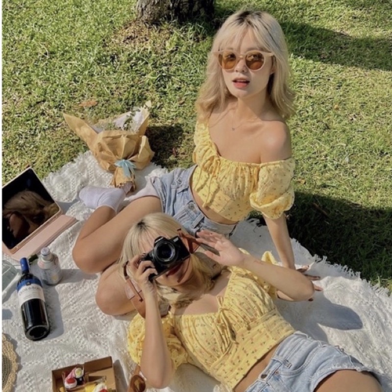 Áo Croptop Kiểu Hoa Nhí Dây Nơ Cúp Ngực Mặc 2 Kiểu Trễ Vai Tay Ngắn Bồng Bo Thun Lưng Co Giãn 351 FIORI STORE