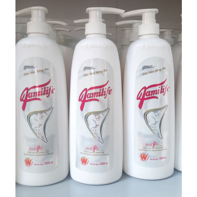 Sữa Tắm Cá Ngựa Familife 1000ml