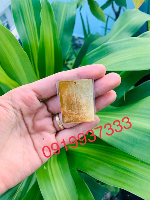 Tượng Quan Âm Tự Tại 12,5 cm ( 2 màu trắng hoặc xanh )