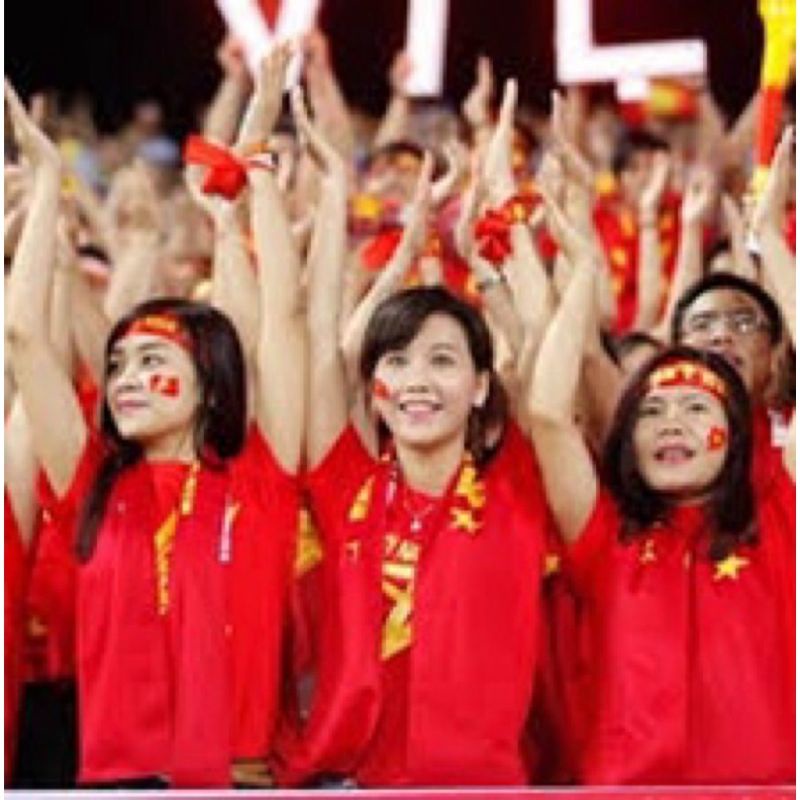 Sticker và băng rôn cổ vũ cho đội tuyển việt nam seagame 31