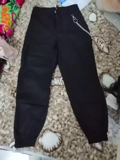 Quần jogger kèm dây xích ( ảnh thật phía sau )