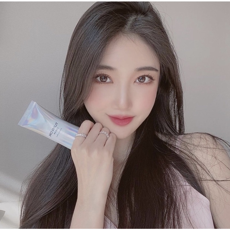 Kem dưỡng nâng tone da Dewycel Turn On Cream🇰🇷