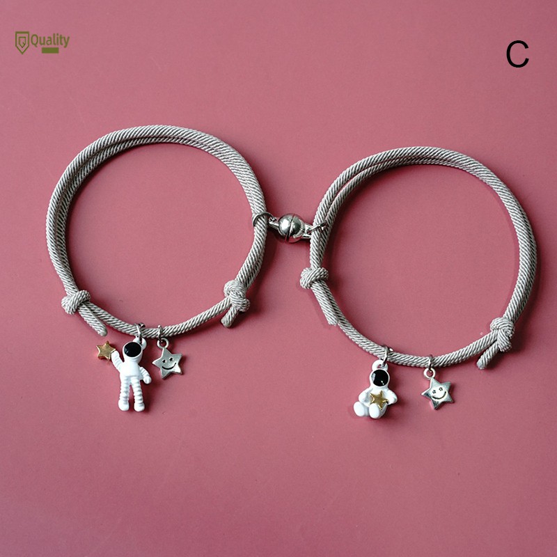 Set 2 Vòng Tay Nam Châm Mặt Hình Phi Hành Gia Thời Trang / Cặp vòng tay có nam châm thiết kế độc đáo thời trang cho các cặp đôi 2pcs | BigBuy360 - bigbuy360.vn