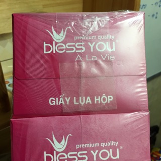 Khăn giấy lụa Bless You hộp 180 tờ