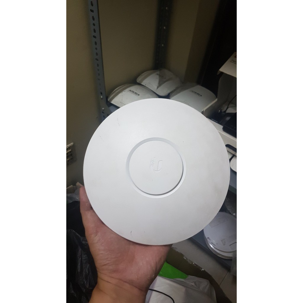 Phát wifi chuyên dụng Unifi AP PRO 2 băng tầng sóng khỏe