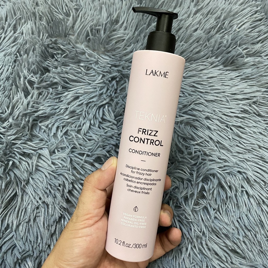 Kem xả khô FRIZZ Control Conditioner Lakme chống rối cho tóc xoăn 300ml