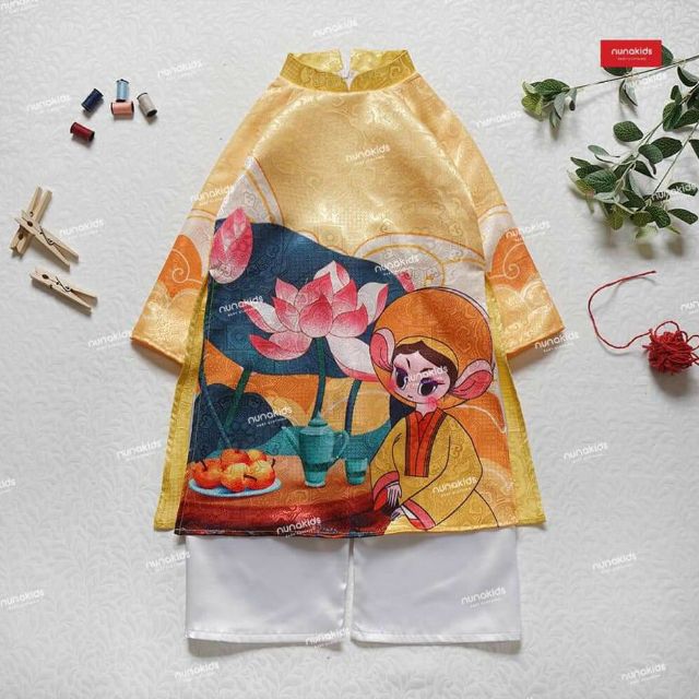 Áo dài canh tý màu vàng cho bé gái