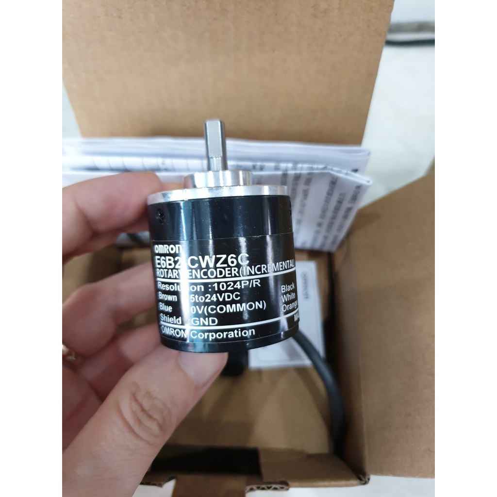 Encorder E6B2-CWZ6C omron 100 xung, 200 xung, 360 xung,400 xung,500 xung 1024 xung, 1000 xung, 200, 600 xung,2000 xung