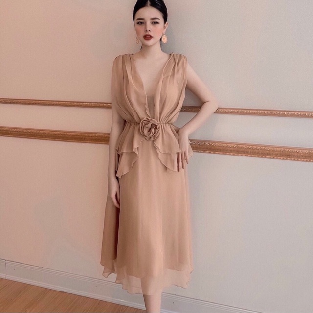 Đầm voan tơ lụa rũ