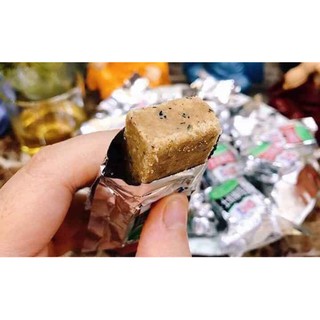 500 g lương khô mini. date 12 tháng .