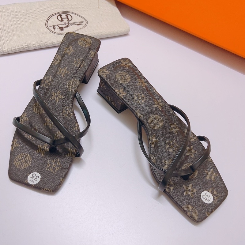 Dép guốc cao gót 4p Eo vì nâu kẹp ngón phối quai chéo 4 màu