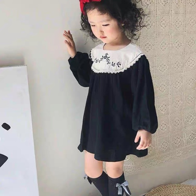 VÁY ĐEN THÊU HOA DÀNH CHO BÉ YÊU