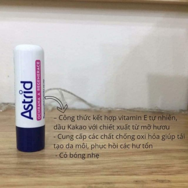 Son dưỡng môi Astrid Séc