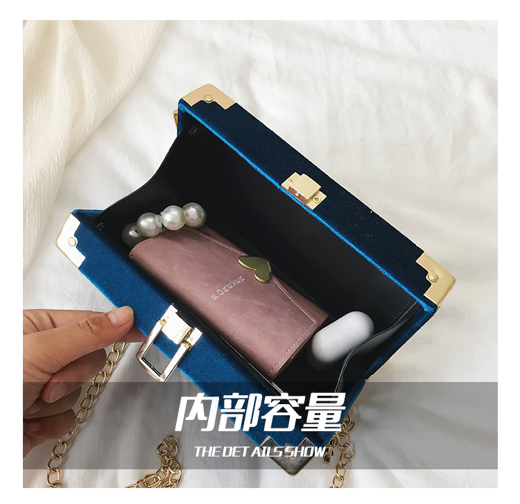Túi Đeo Chéo JASMIN NOIR Bằng Vải Nhung Phối Dây Xích Thời Trang Cho Nữ
