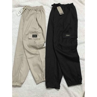 Quần kaki túi hộp