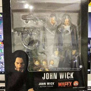 Mô hình Action figure MAFEX John Wick