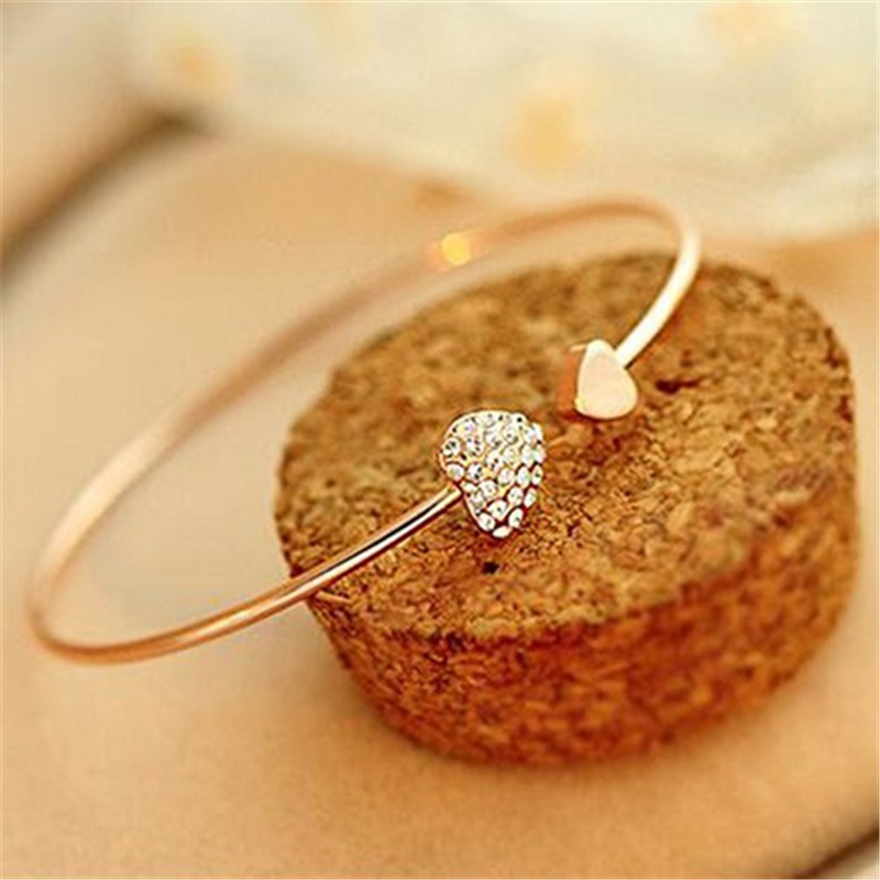 Vòng đeo tay trái tim đính pha lê thời trang cho nữ