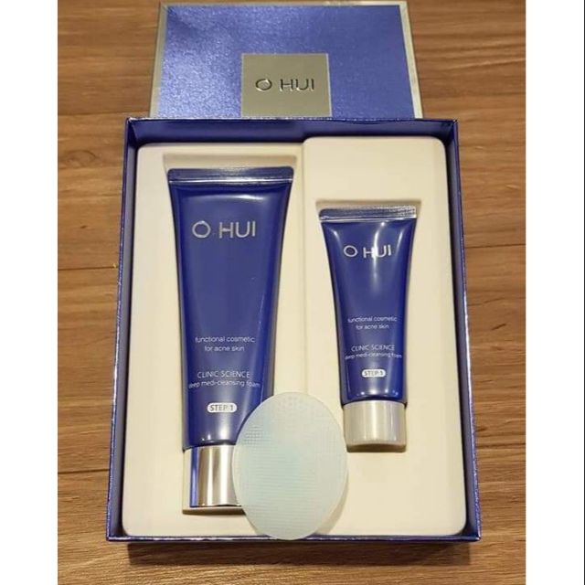 SET SỮA RỬA MẶT OHUI CHO DA MỤN