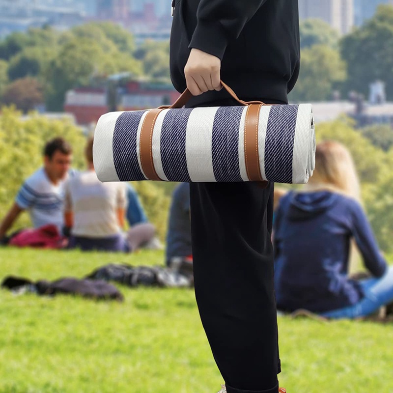 Thảm Picnic Chống Thấm Nước Chống Cát Cách Nhiệt Kèm Tay Cầm Mang Theo Đi Dã Ngoại