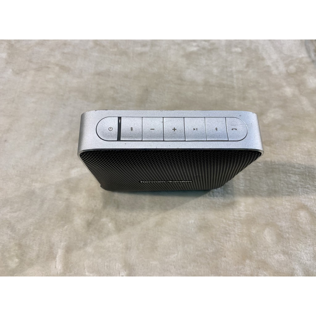 Loa bluetooth Harman Kardon Esquire