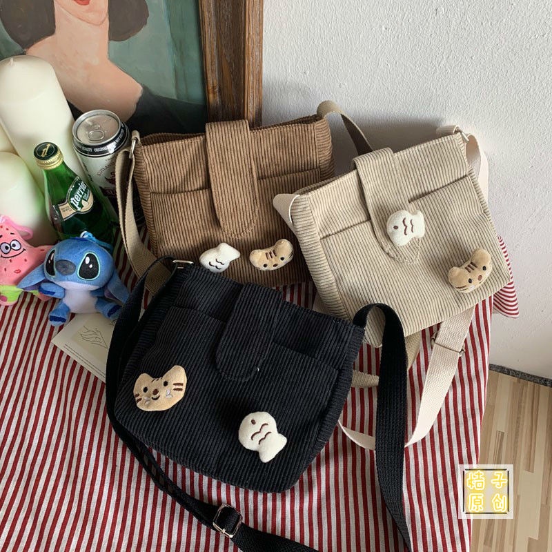 Túi Đeo Chéo Vai Bằng Vải Nhung Thời Trang Harajuku Đơn Giản Dành Cho Bạn Nữ
