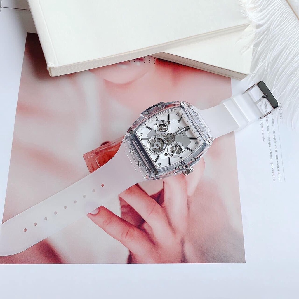 Đồng hồ Nam Guess Dây Nhựa GW0203G1
