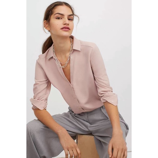 BÁN SỈ ÁO SƠ MI LỤA HỒNG NUDE TRƠN CHO NỮ