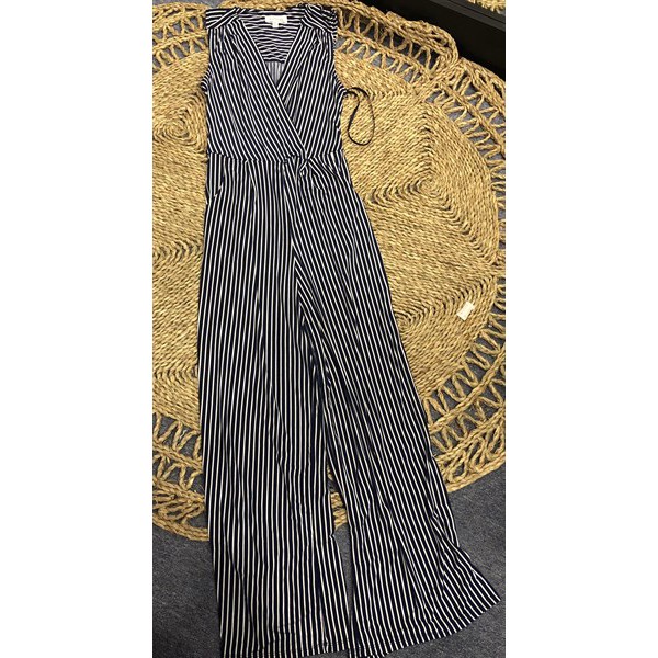 Jumpsuit Rayon Monteau Xanh Navy Sọc Dọc Trắng Sát Nách Chéo Trước Quần Suông Dài - Size S