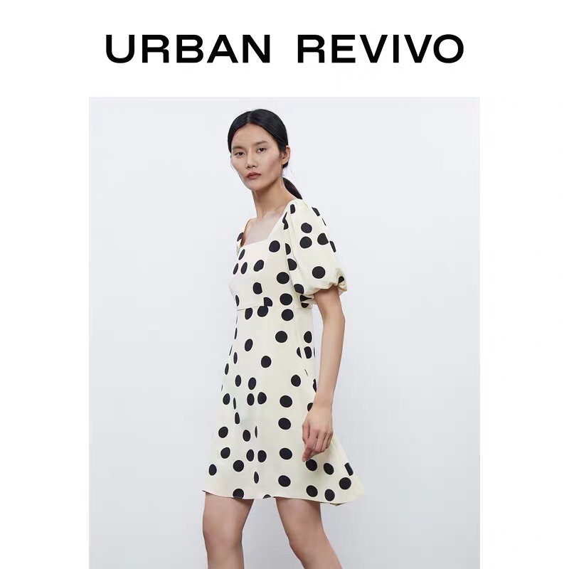 Đầm chấm bi lụa Urban Revivo