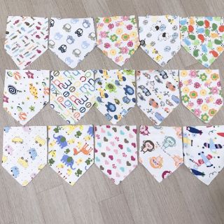 Set 10 khăn tam giác quàng cổ
