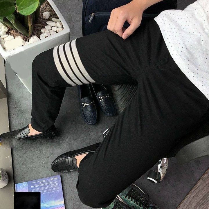 Quần Âu Hàn Quốc Màu Đen Dáng Ôm Slim Fit Ống Côn Thời Trang