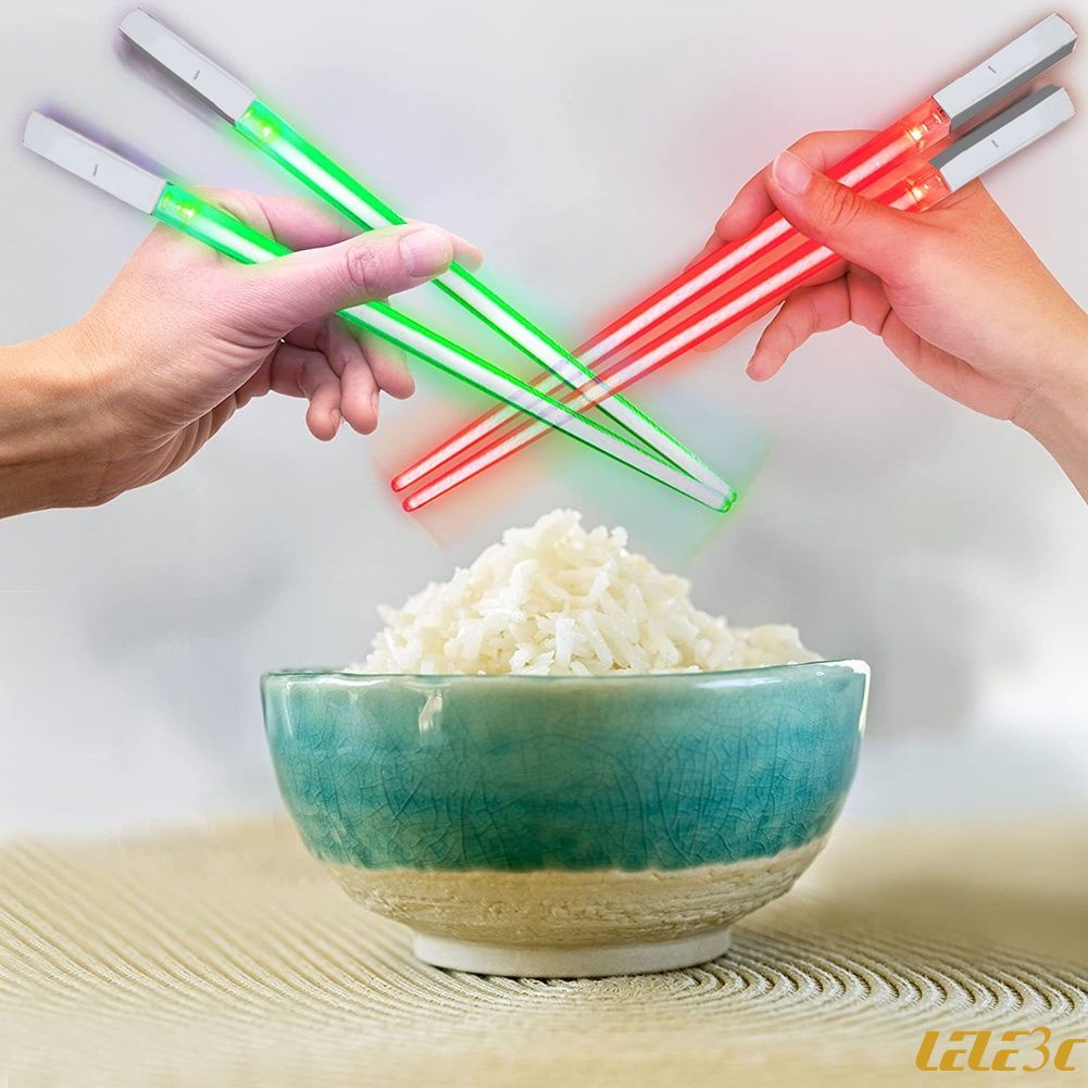 Đôi đũa có đèn led phát sáng độc đáo