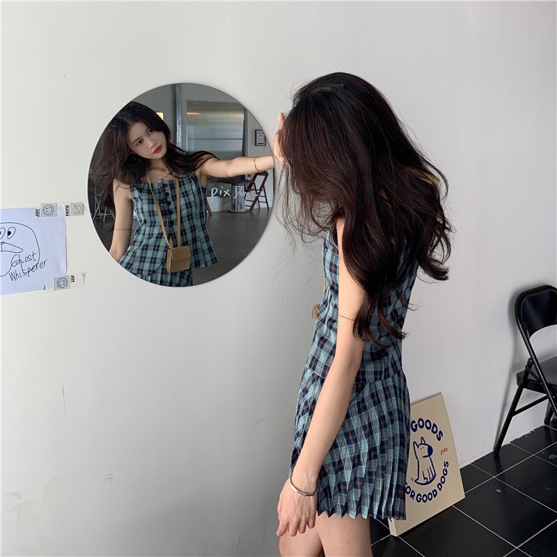 Set áo và chân váy xếp li | BigBuy360 - bigbuy360.vn