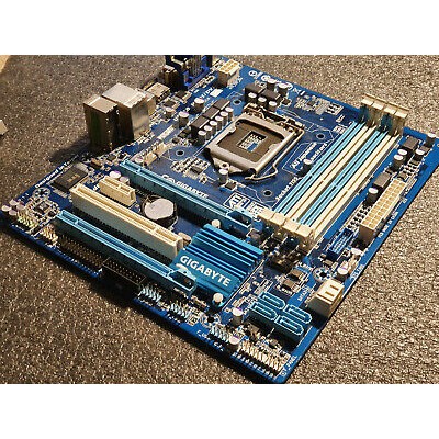 Mainboard giga h77 Gigabyte H77M-D3H (4 khe RAM) đủ chặn