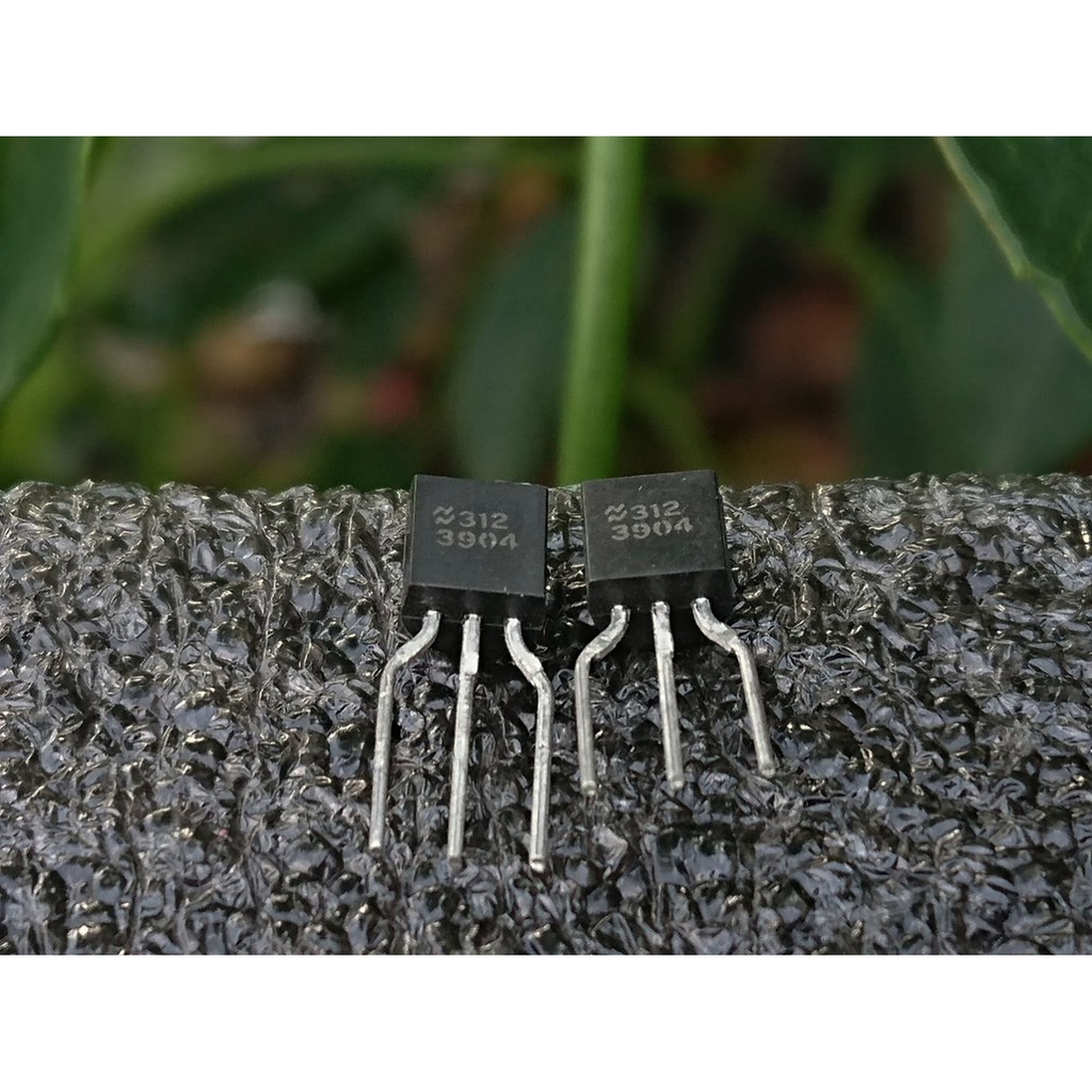 Transistor 2N3904 NS NPN 40V 200mA TO-92