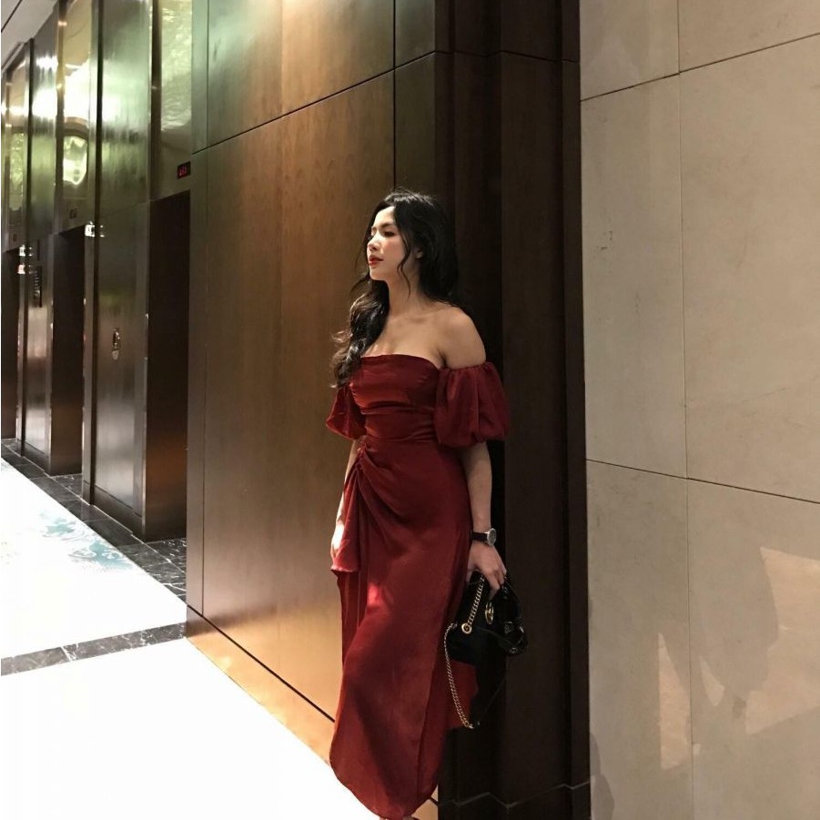 Váy Đầm RED HOLIDAY DRESS Chất Cát Thái Sang Trọng Đẹp Sexy Thời Trang Dạo Phố Dự Tiệc Hàng Cao Cấp