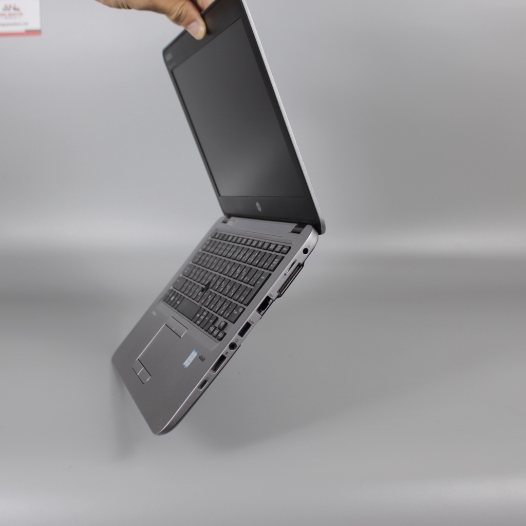 Laptop HP Probook 820G3 12.5" Core I5 2.90GHz 8GD4 240Gnew SSD