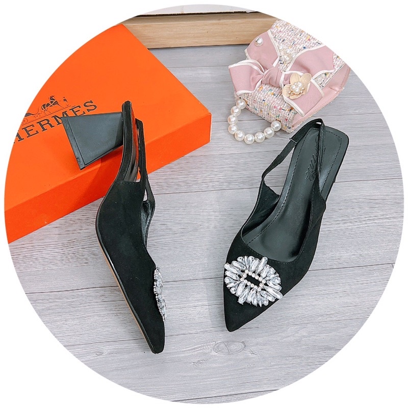 Bán Sỉ- Giày sandal mũi nhọn da lộn tag bầu đá trắng gót tam giác 5cm sang chảnh,điệu đà