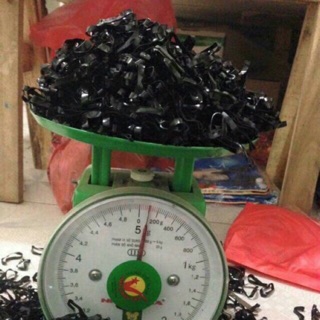 Dây nịt đen buộc tóc