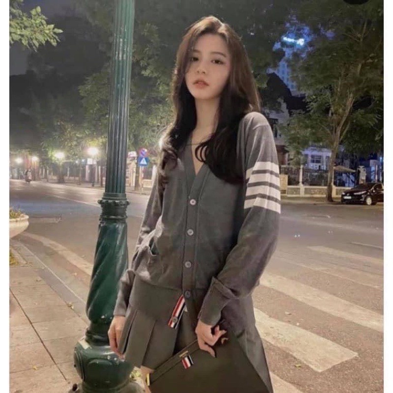Áo Khoác Cardigan Len Tăm Thom 4 Vạch Ống Tay Xẻ Tà Siêu hót
