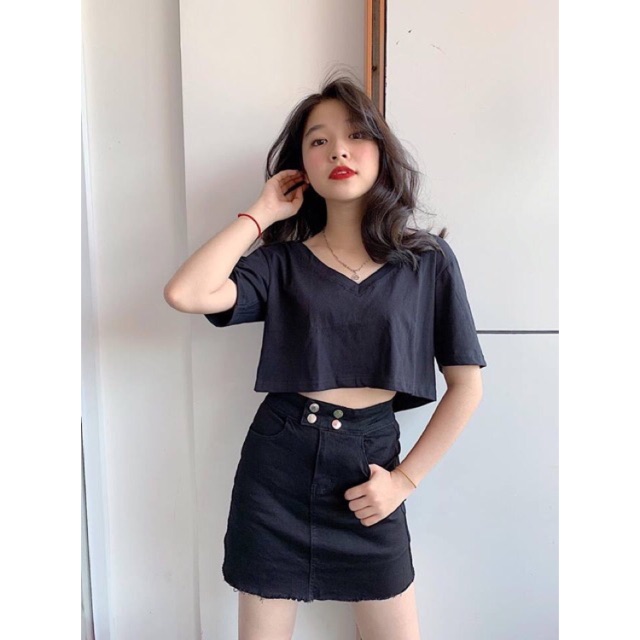 Áo croptop thun trắng, đen cổ tim sexy (ảnh thật) | BigBuy360 - bigbuy360.vn