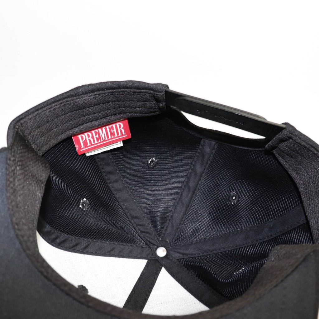 Nón NHS Snapback Pre full đen logo trắng chất liệu dày dặn PR001