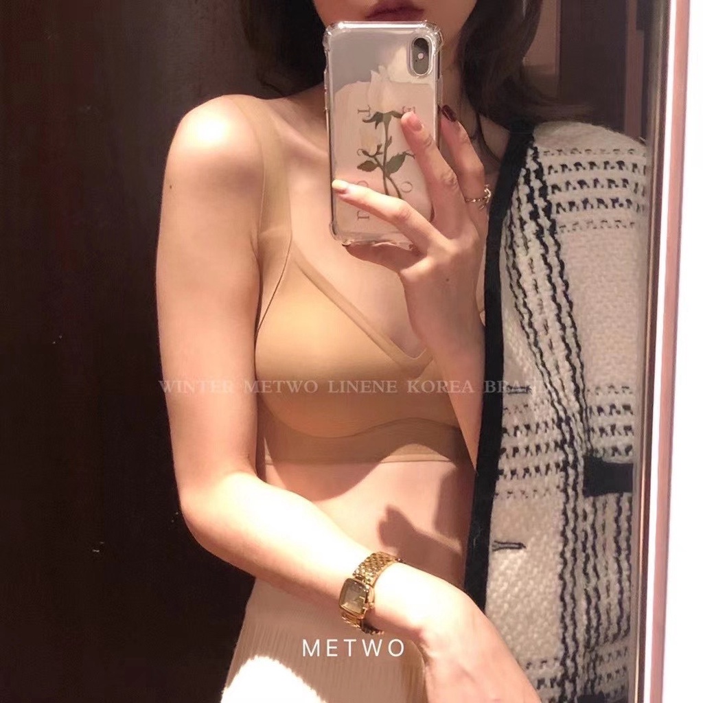 [Phong Cách Mới] Áo Ngực Latex UU Cup UU Màu Nude Không Gọng Thép Trơn Chống Sốc Không Đường May Hỗ Trợ Nâng Ngực Chống Chói Thoải Mái Khi Ngủ Cho Nữ