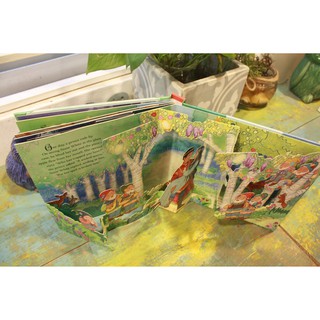 Sách - Pop Up Snow White and the seven dwarfs