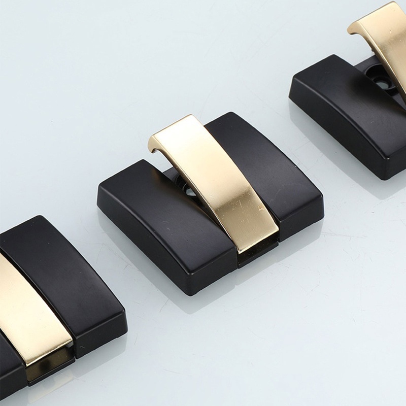 Móc Kim Loại Treo Khăn Gắn Tường Tiện Lợi