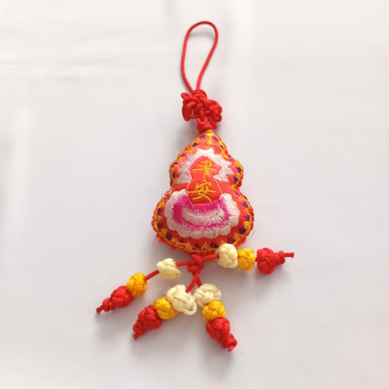 Túi thơm may mắn tài lộc