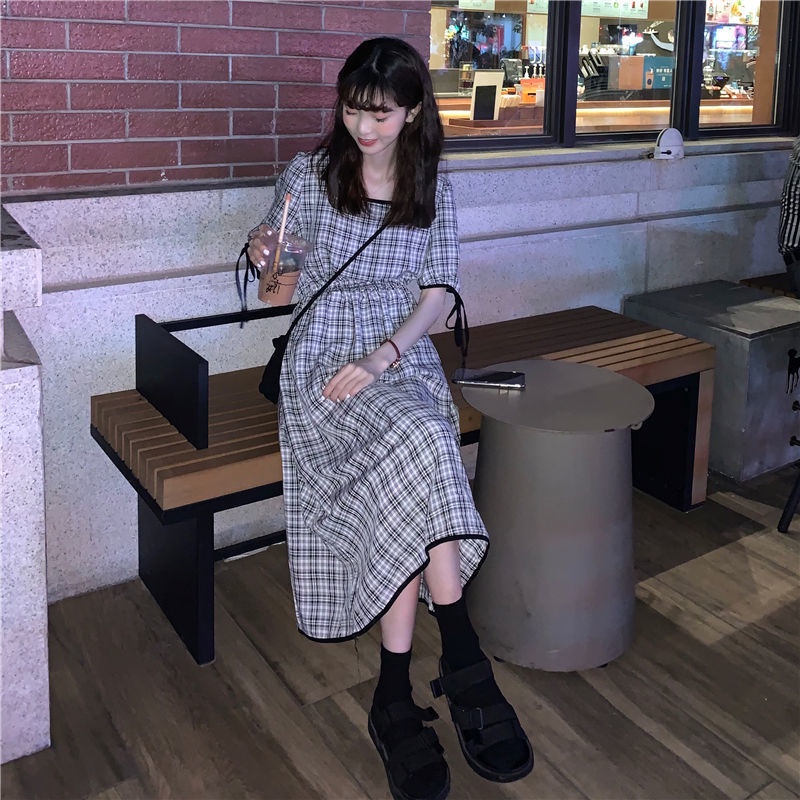 Temperament waist closing 2020 new summer women show thin bubble sleeve square neck French Plaid Dress Medium Length Skirt