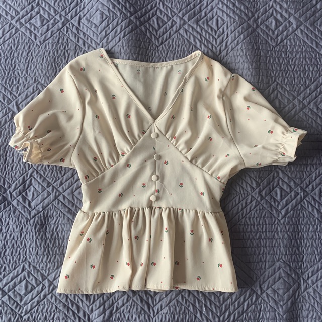 Thanh lý áo hoa nhí