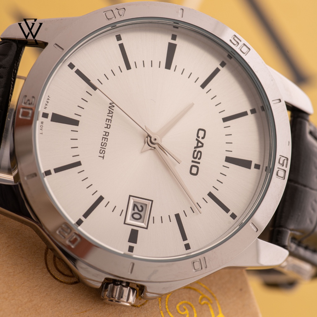 Đồng Hồ Quartz Nam Casio WATCHSTORE MTP-V004L-7AUDF Thiết Kế Kính Khoáng 41.5mm, Dây Đeo Da Và Vỏ Thép Không Gỉ